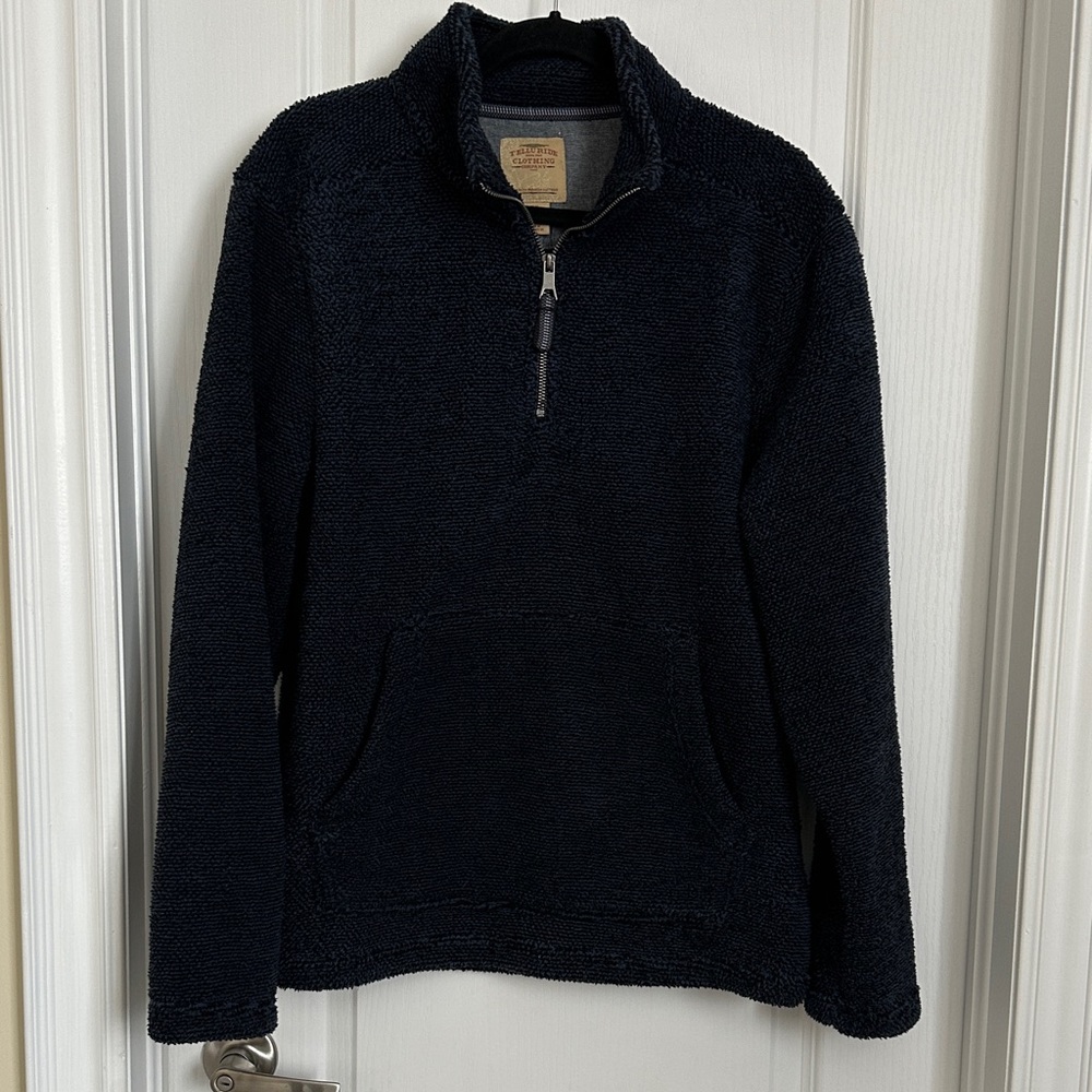 Men's Classic Black Zip-Up Sweater